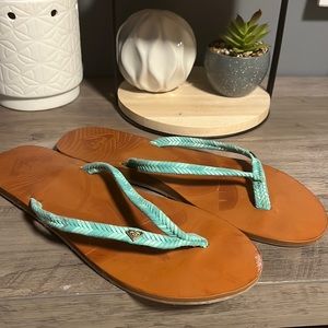 Cute Roxy sandals
